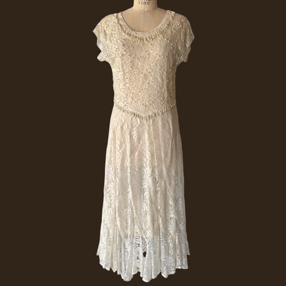 Vintage 70s Beaded White Lace Wedding Dress - Picture 1 of 7